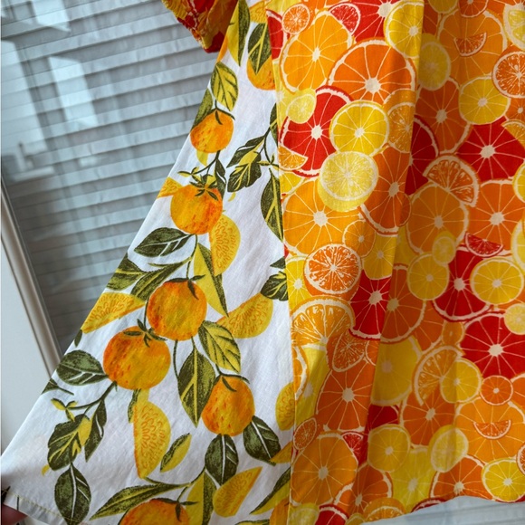 Never Fully Dressed - Picture 2 of 7